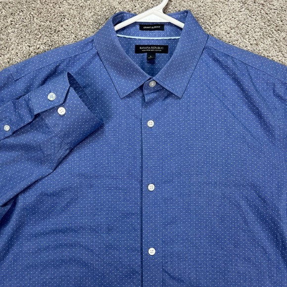 Banana Republic‎ Shirt Mens Large Grant Slim Fit Blue Dot Print Non Iron Dress
